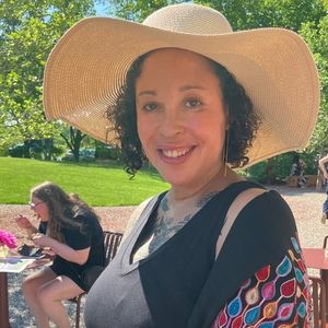 Meet your Posher, Lyndsay